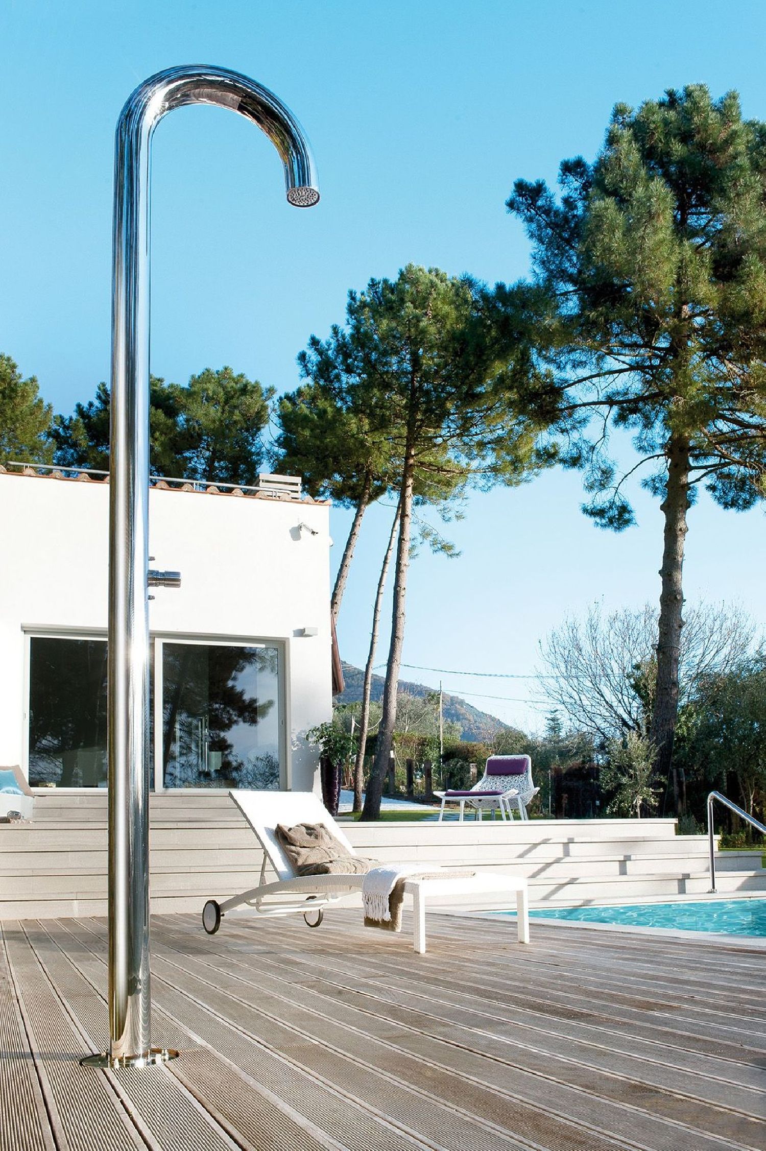 Douche extérieure design en inox Club C90 AST de Fontealta