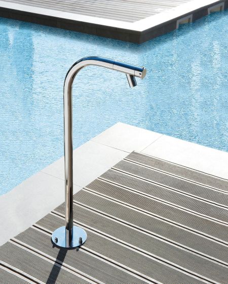 Colonne de robinet de jardin sur pieds en inox - Spring Col 30