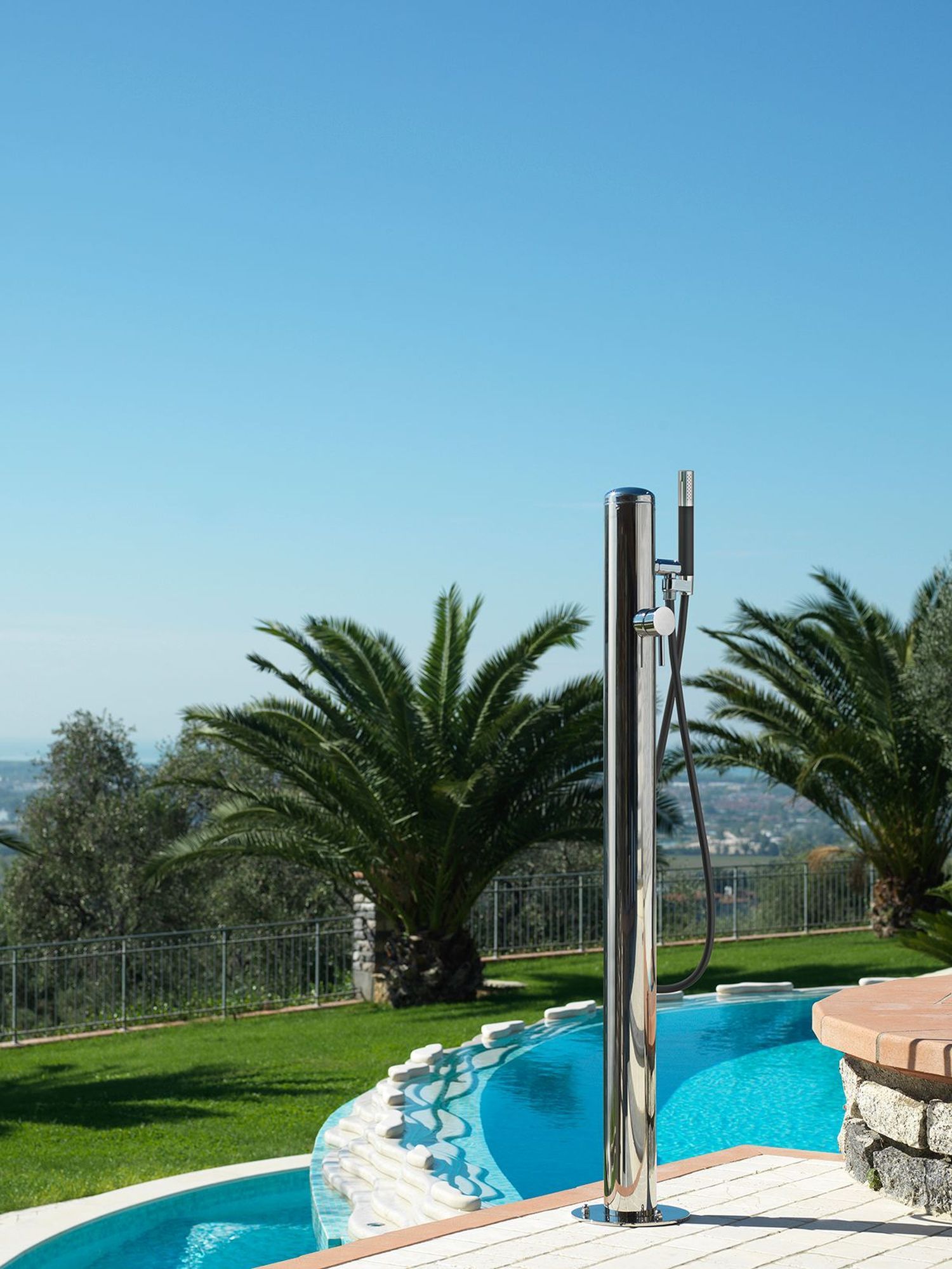 douche en inox avec mitigeur spring COL90 mix de fontealta