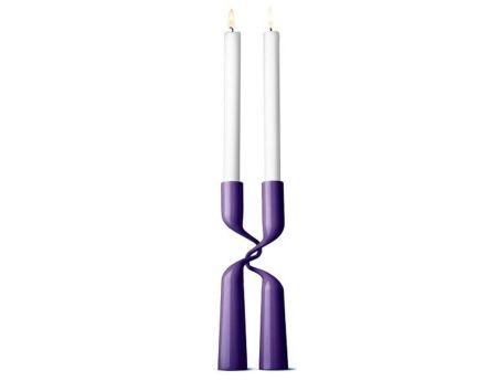 Bougeoir double violet de Menu pour une déco design