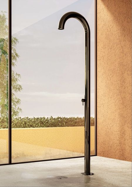 Douche extérieure design inox 316 avec mitigeur Club C90 M Fontealta