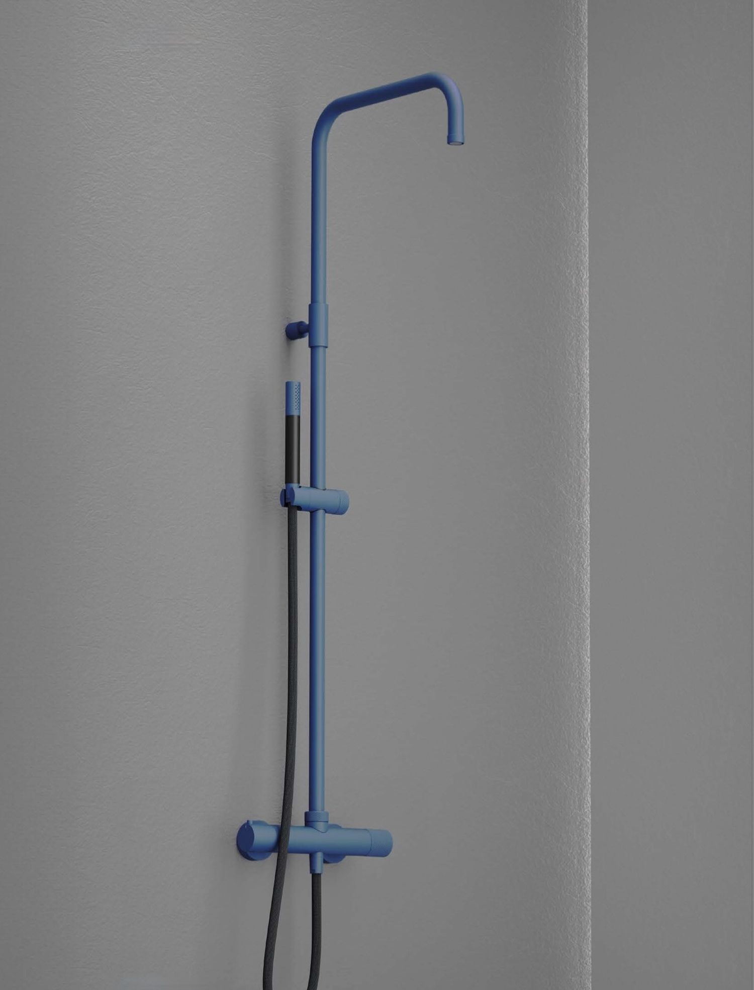 Douche murale extérieure design en inox Boss W34A6.E de Fontealta