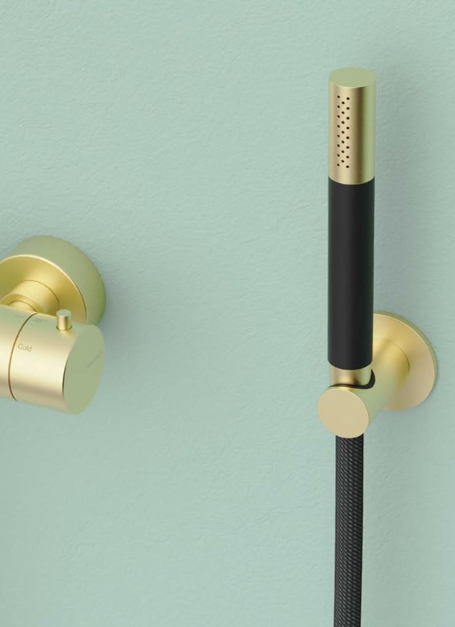 douche extérieure murale en inox W775.E avec douchette de Fontealta