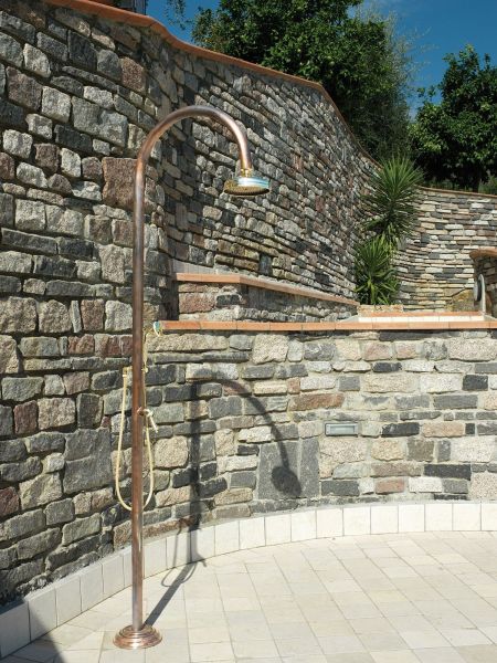 Douche extérieure en cuivre Origo C50 R ME Fontealta